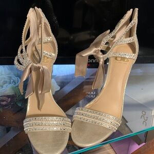 Giani Bernini Gold Satin Heels with Rhinestones